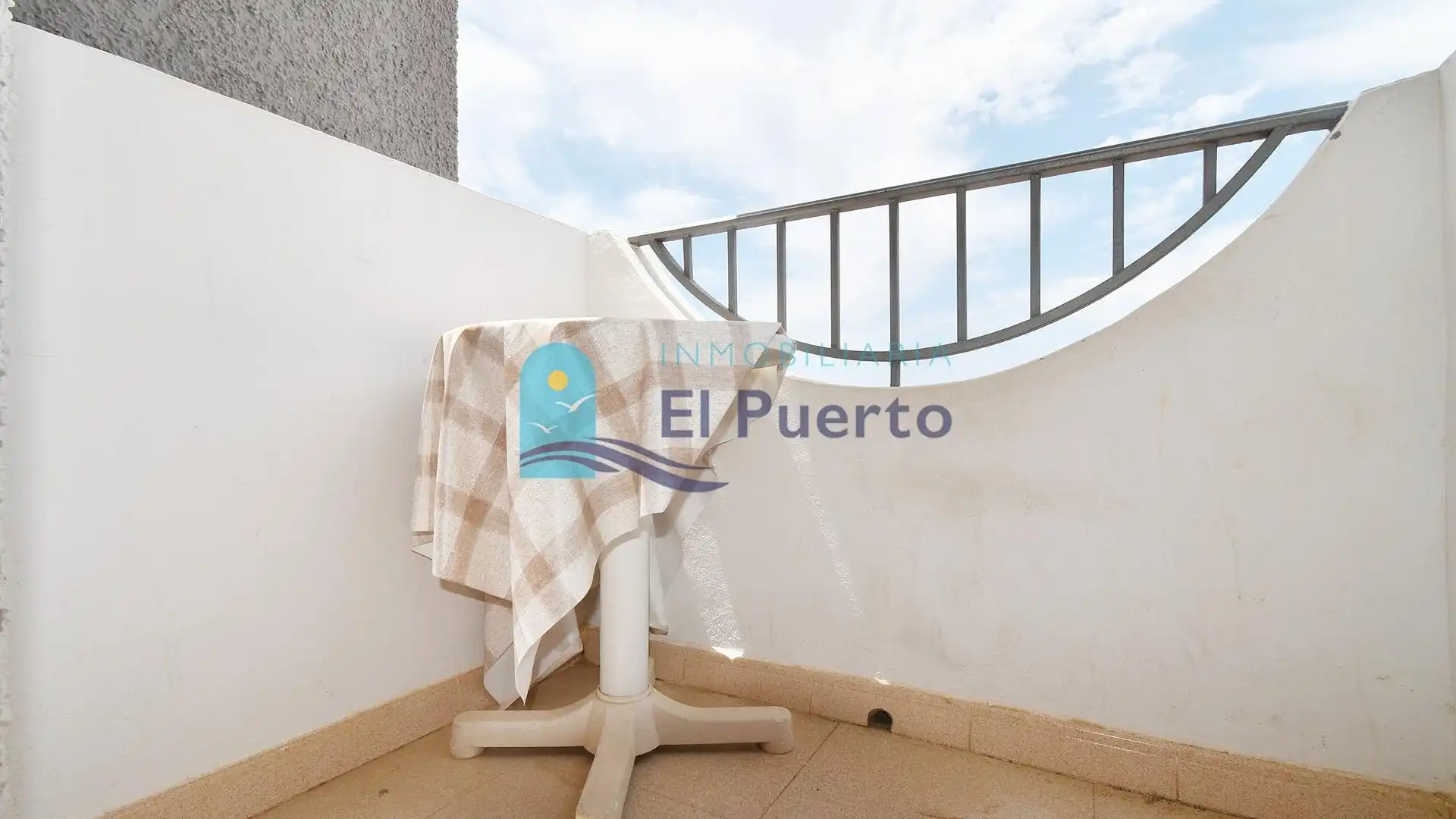 Vista exterior de Apartamento en venta en Mazarrón con Aire acondicionado, Terraza y Amueblado