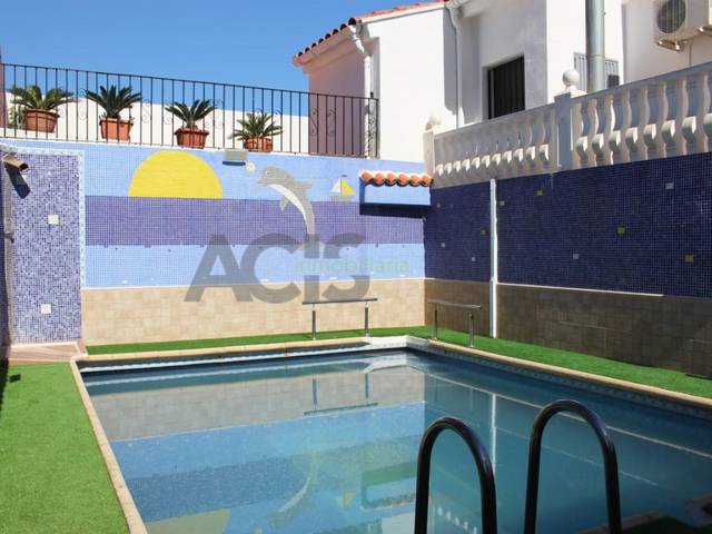 Casa-chalet en Venta en Tous