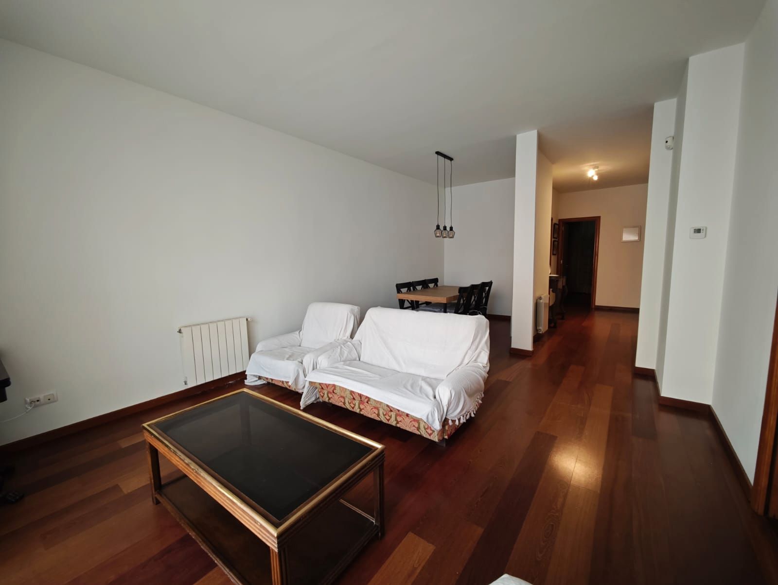 Living room of Flat to rent in Badalona  with Air Conditioner, Heating and Parquet flooring
