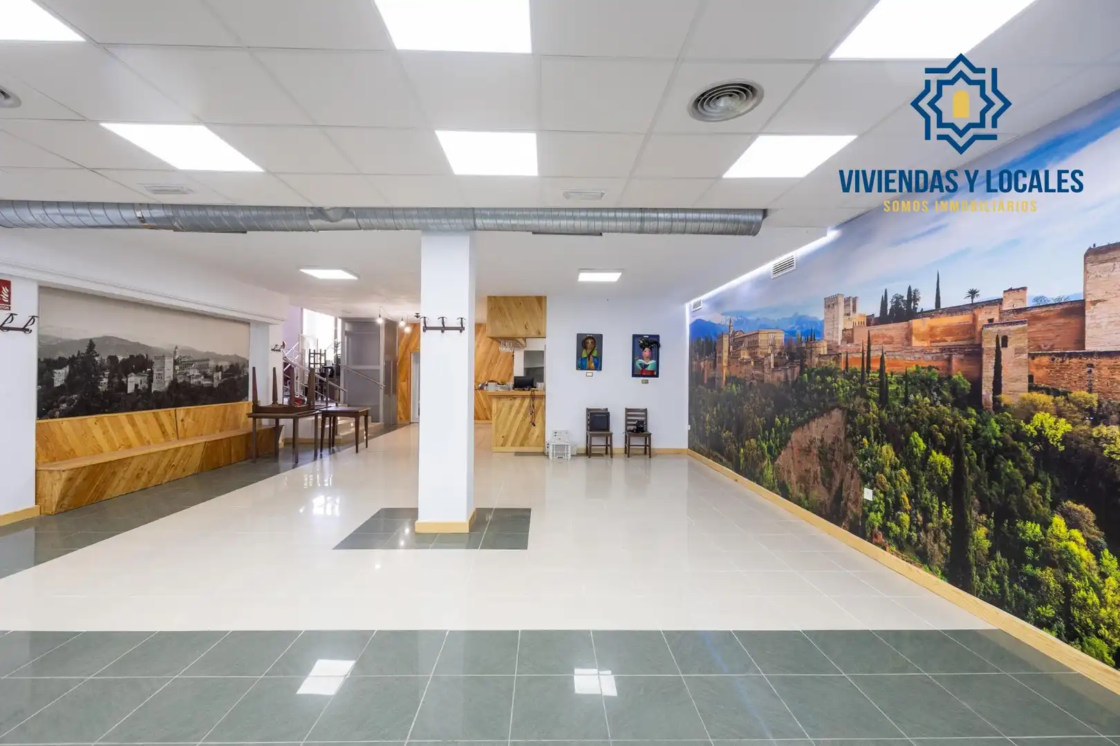 Local comercial en venda a Avenida Santa Maria de la Alhambra, imagen 2