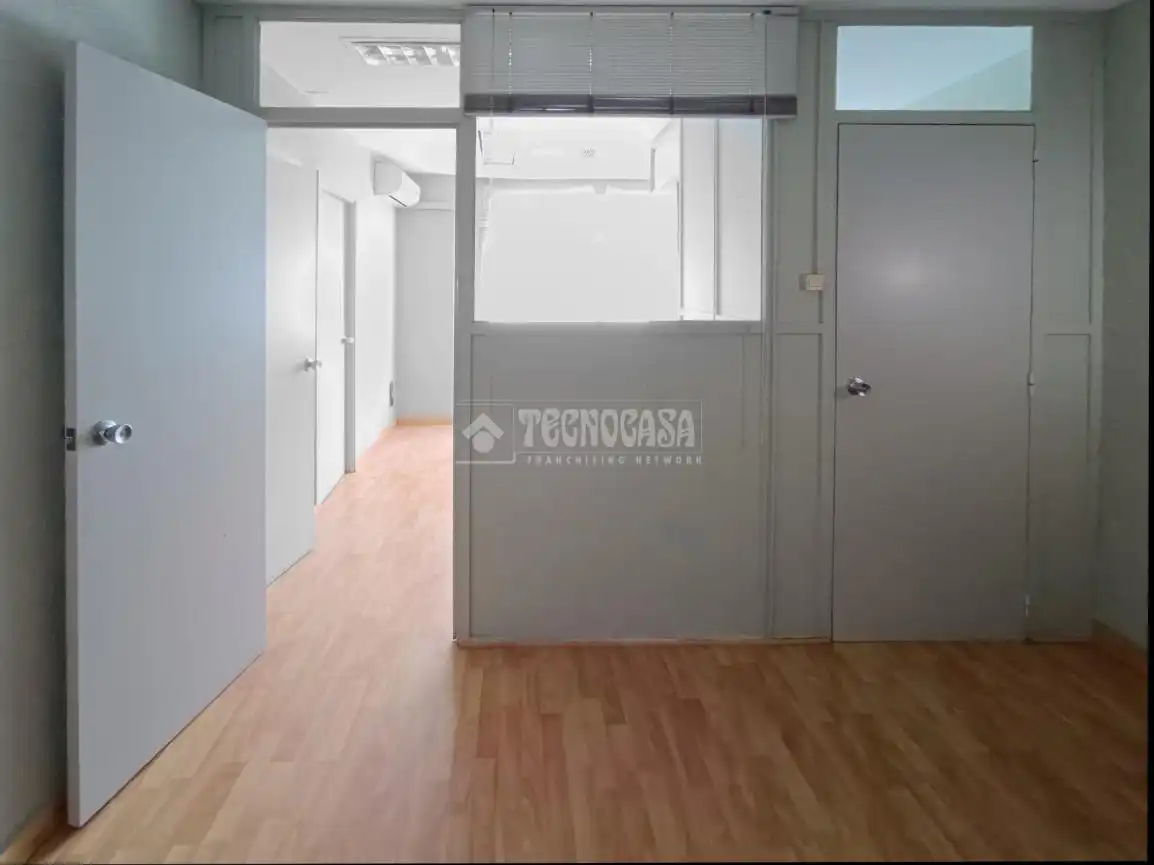 Büro zum Verkauf in Zaragoza mit Heizung