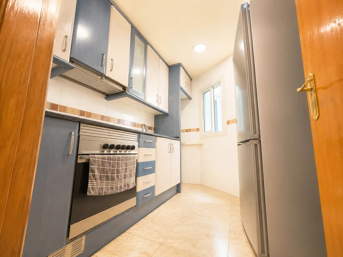 Kitchen of Flat for sale in Santa Coloma de Gramenet  with Air Conditioner, Heating and Washing machine