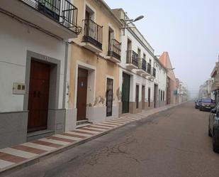 Vista exterior de Casa adosada en venda en Santa Amalia