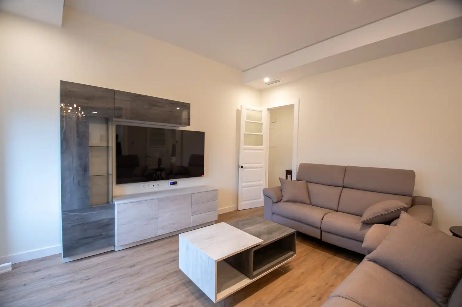 Sala de estar de Piso en venta en Villaviciosa con Calefacción, Terraza y Domótica