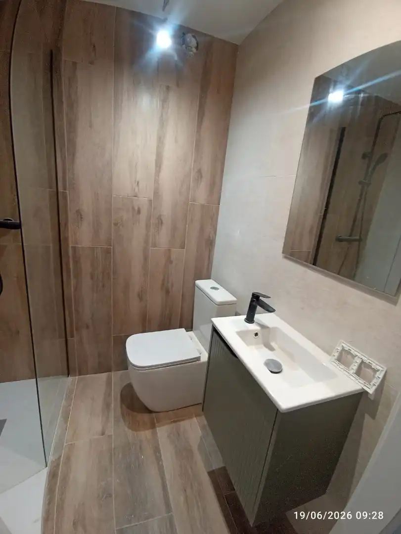 Bathroom of Duplexes for sale in Berga  with Heating
