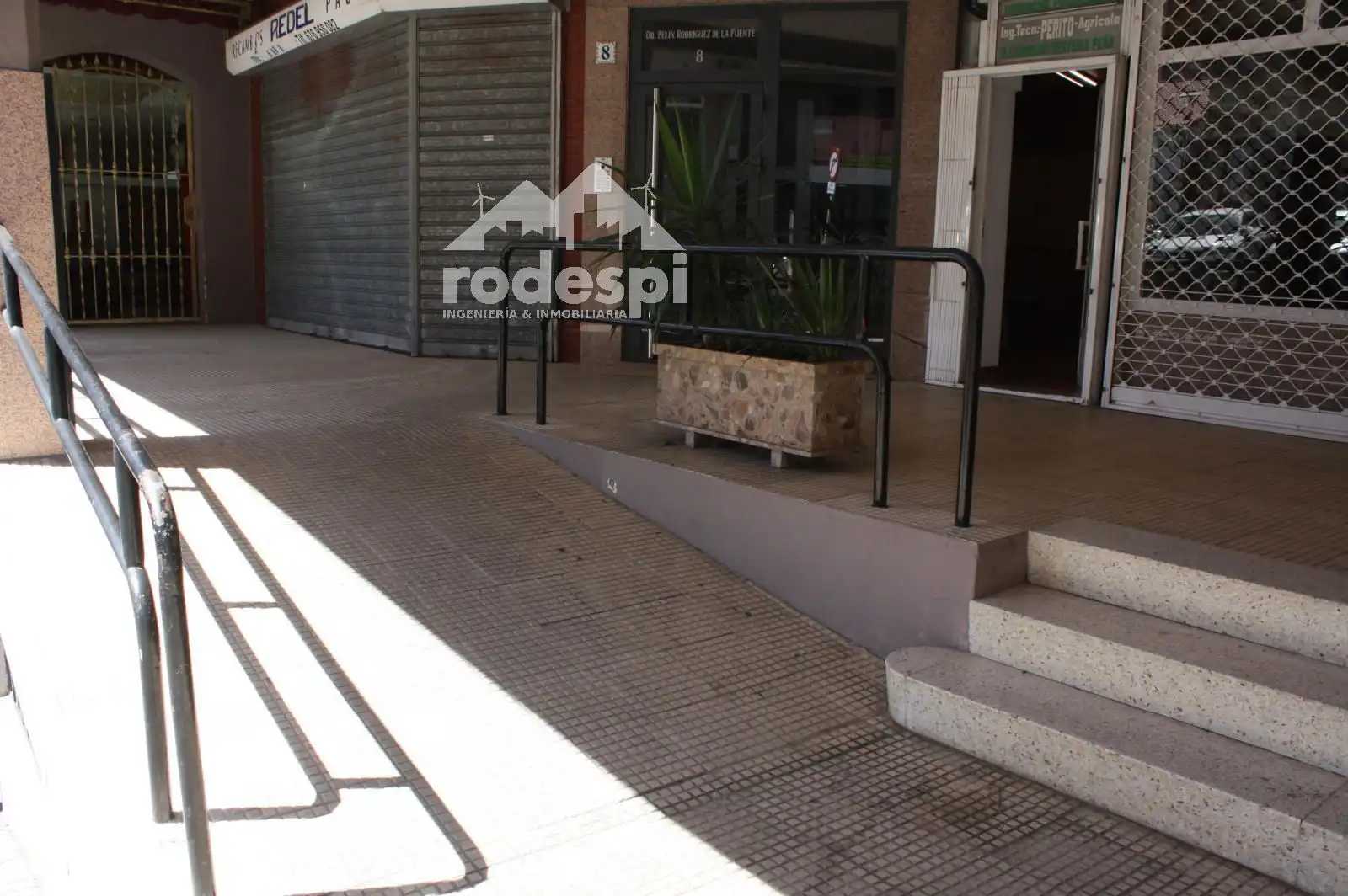 Local comercial en alquiler en Ponteareas, imagen 8