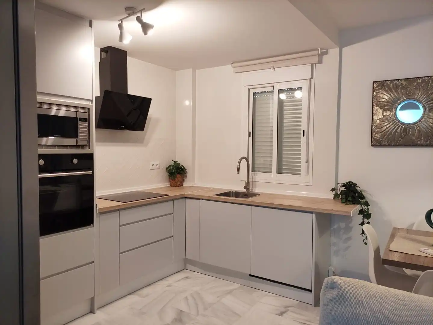 Cocina de Piso en venta en Sanlúcar de Barrameda con Aire acondicionado