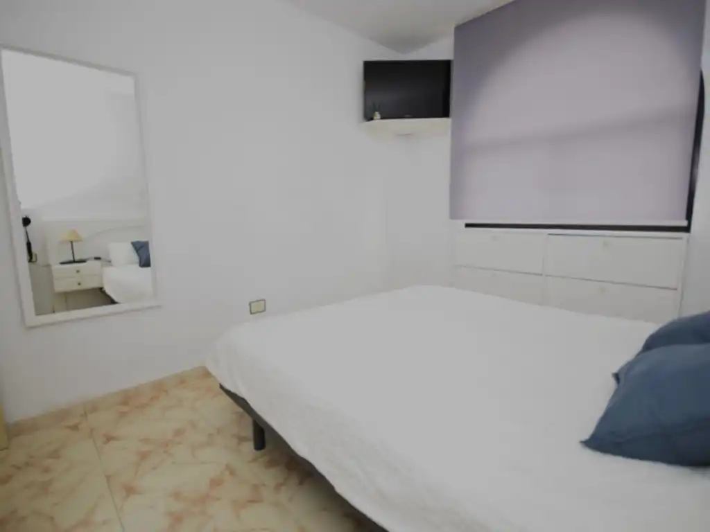 Wohnung zur Miete in Calle Luis Rodríguez Figueroa, Zona Botánico