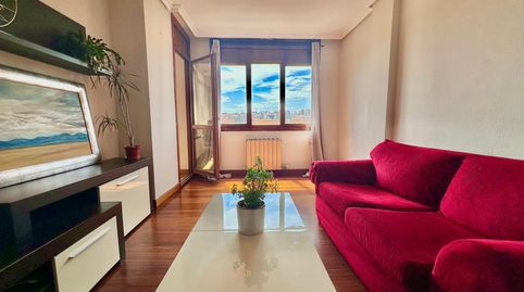 Foto 4 de Piso en venta en La Pereda, Santander