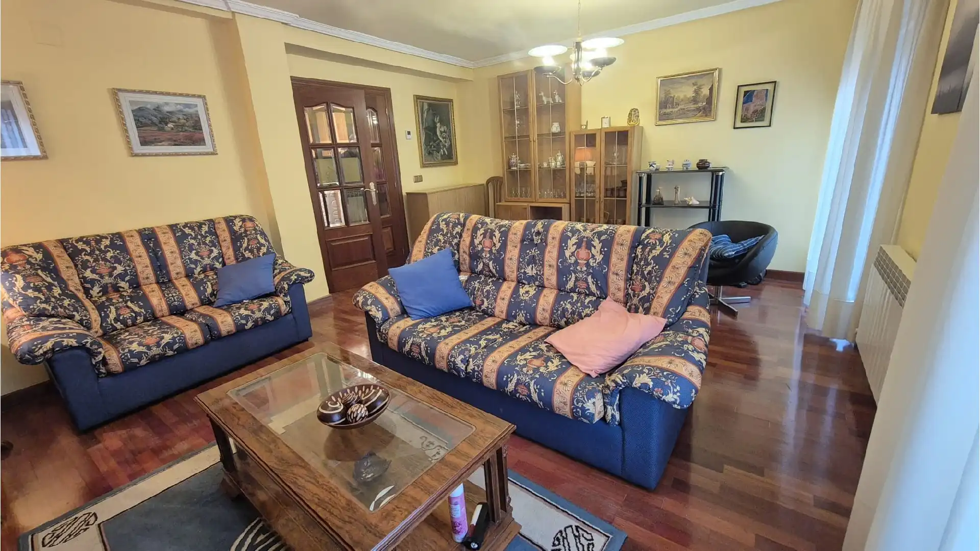 Sala d'estar de Apartament en venda en Palencia amb Calefacció, Terrassa i Moblat