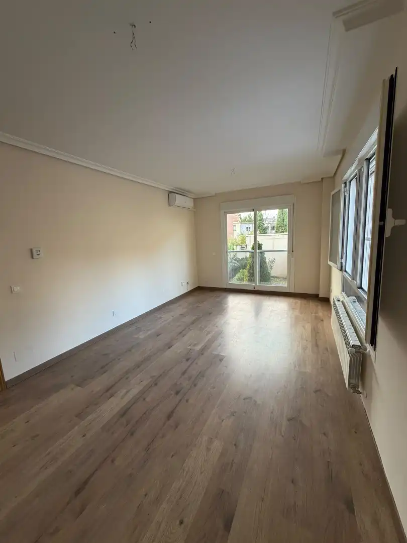 Fotografía del inmueble reportado: 950 €/mes — Brunete, Brunete