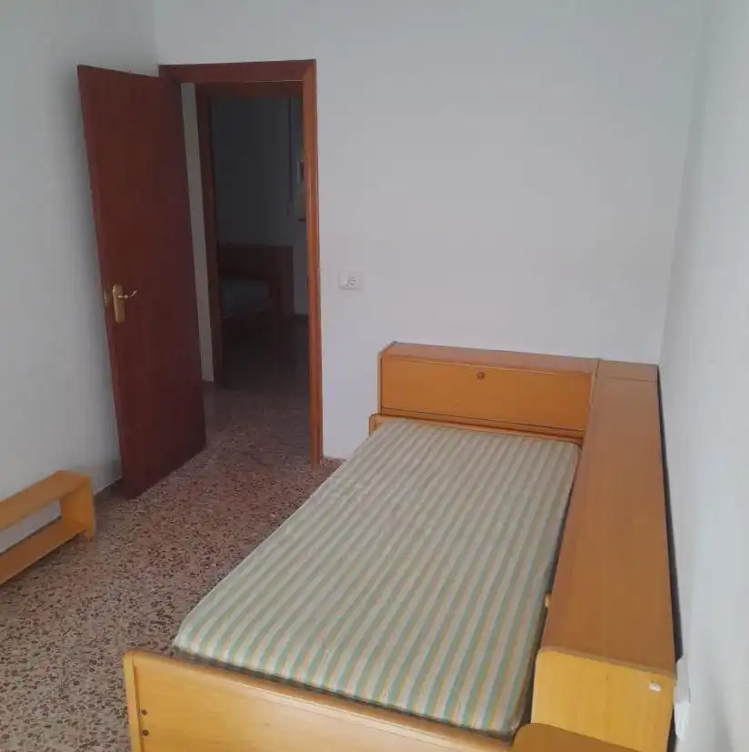 Habitación de Piso en venta en Almazora / Almassora