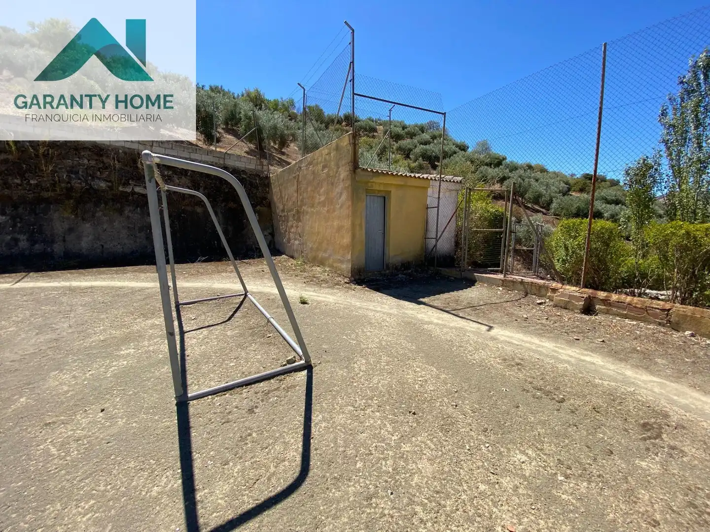Vista exterior de Casa o chalet en venta en Valdepeñas de Jaén con Aire acondicionado, Calefacción y Jardín privado