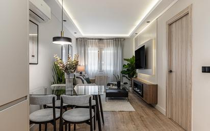 Living room of Flat for sale in  Madrid Capital  with Air Conditioner