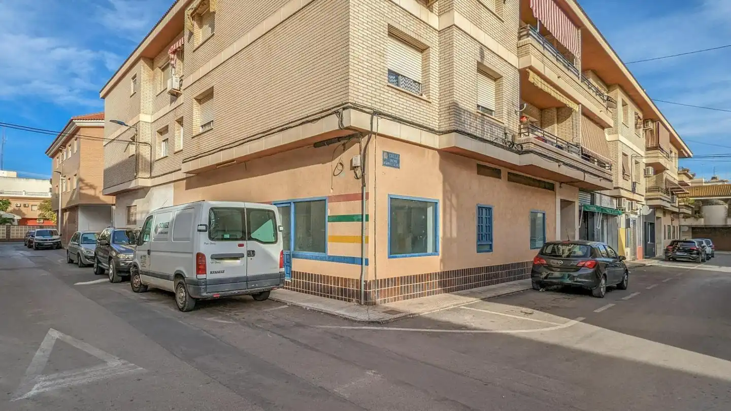 Local commercial à vendre à Doctor Daciano De Los Ríos