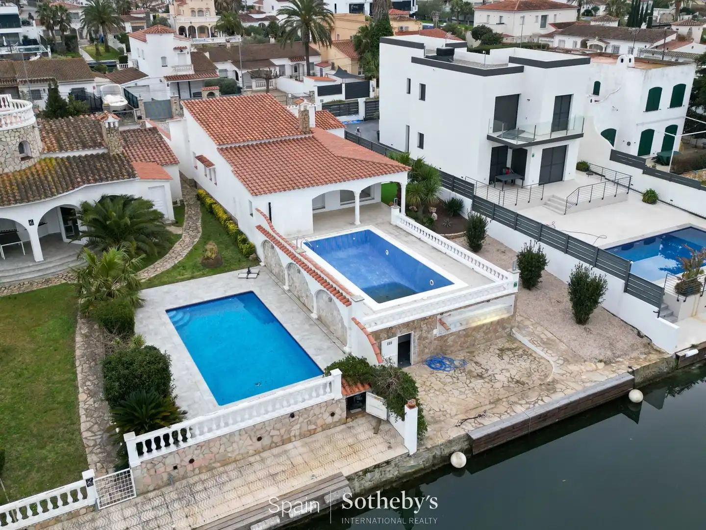 House with pool for sale in Carrer Noguera