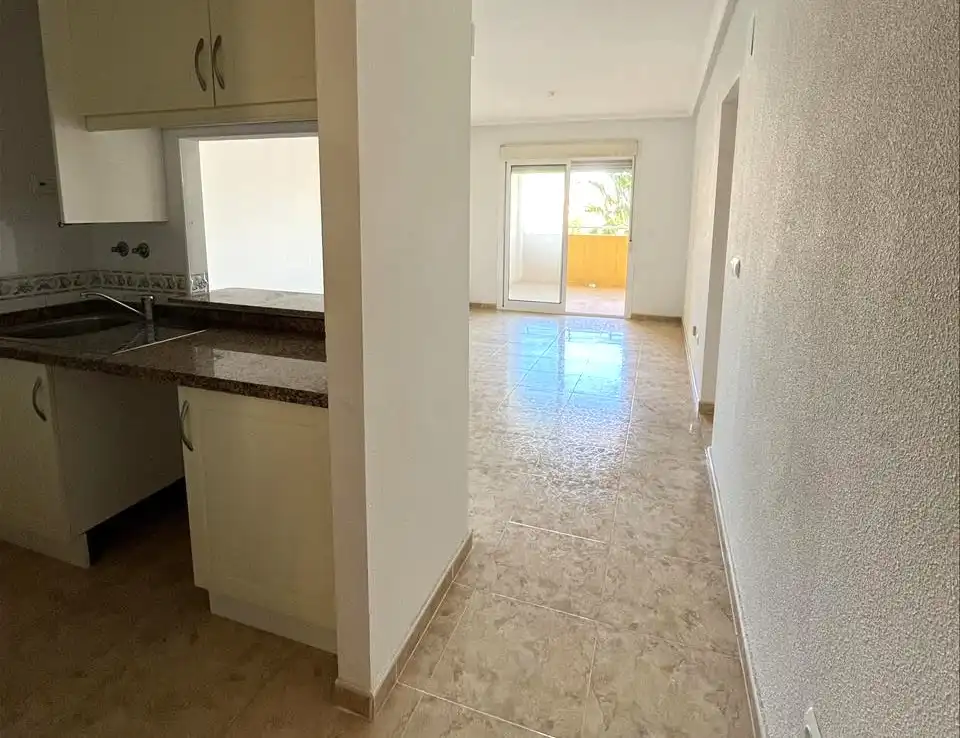 Apartamento en venta en CL HELENA 2(B) EDIF.TORREMAR V TORREVIEJA (ALICANT, 2, Torreblanca