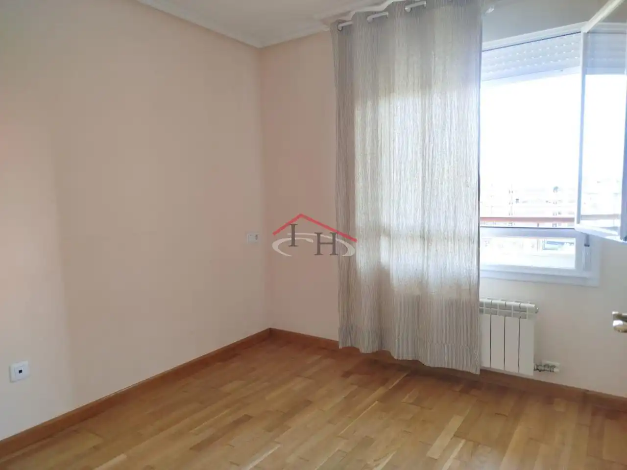 Apartamento de alquiler en AZORIN, Trobajo del Camino