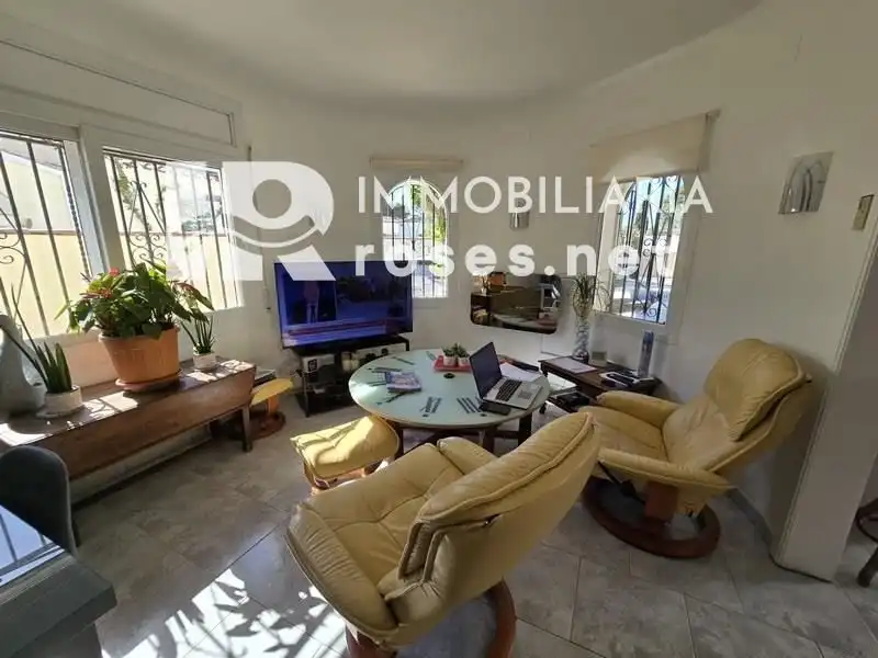 Casa con piscina en venta en Pení, imagen 6