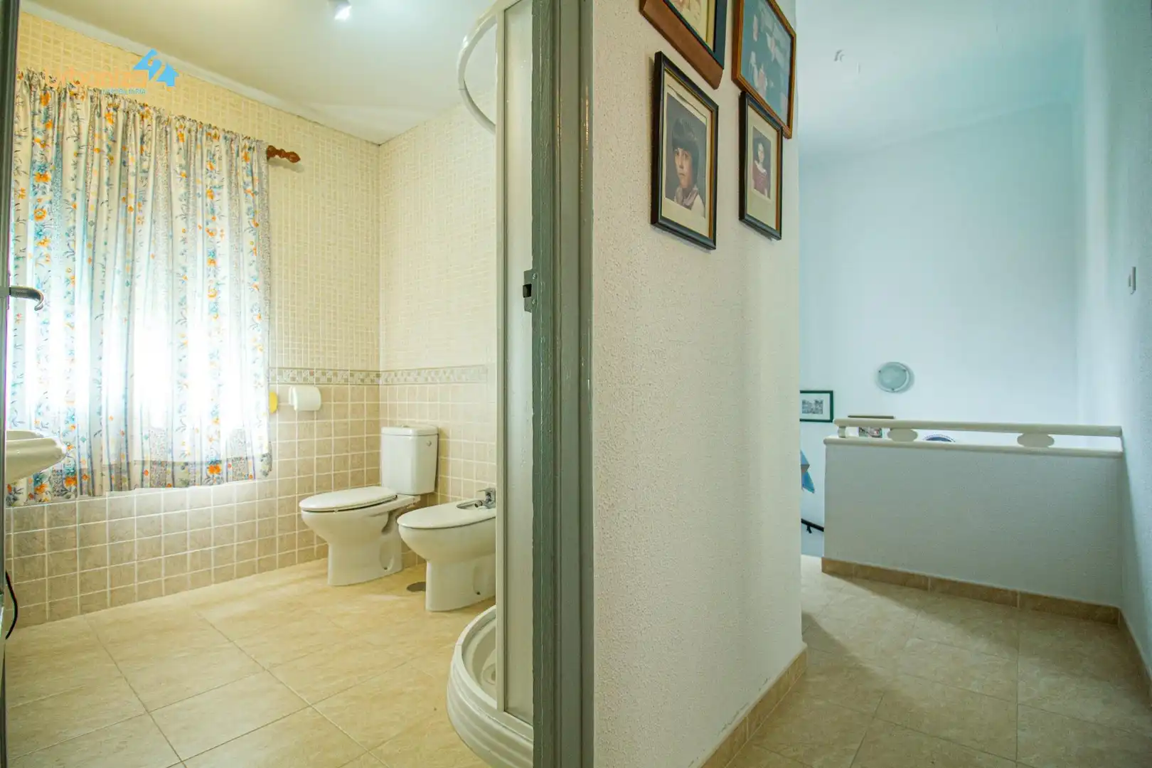 Baño de Casa adosada en venta en Badajoz con Aire acondicionado, Jardín privado y Terraza