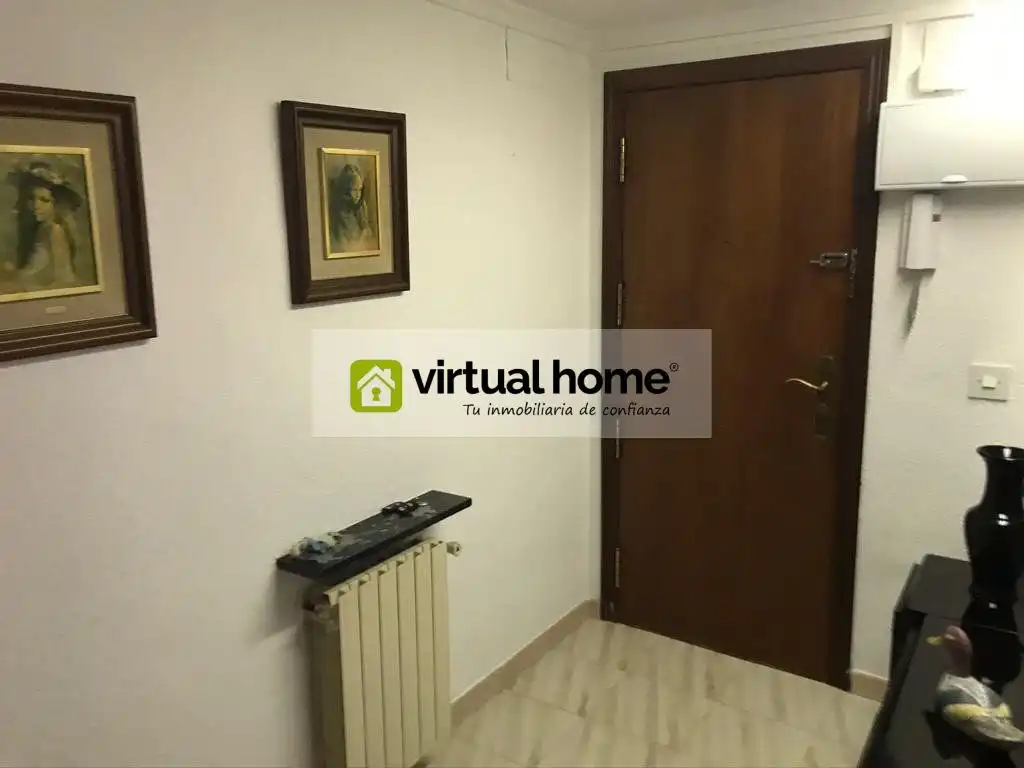 Flat with terrace for sale in Playa de Levante