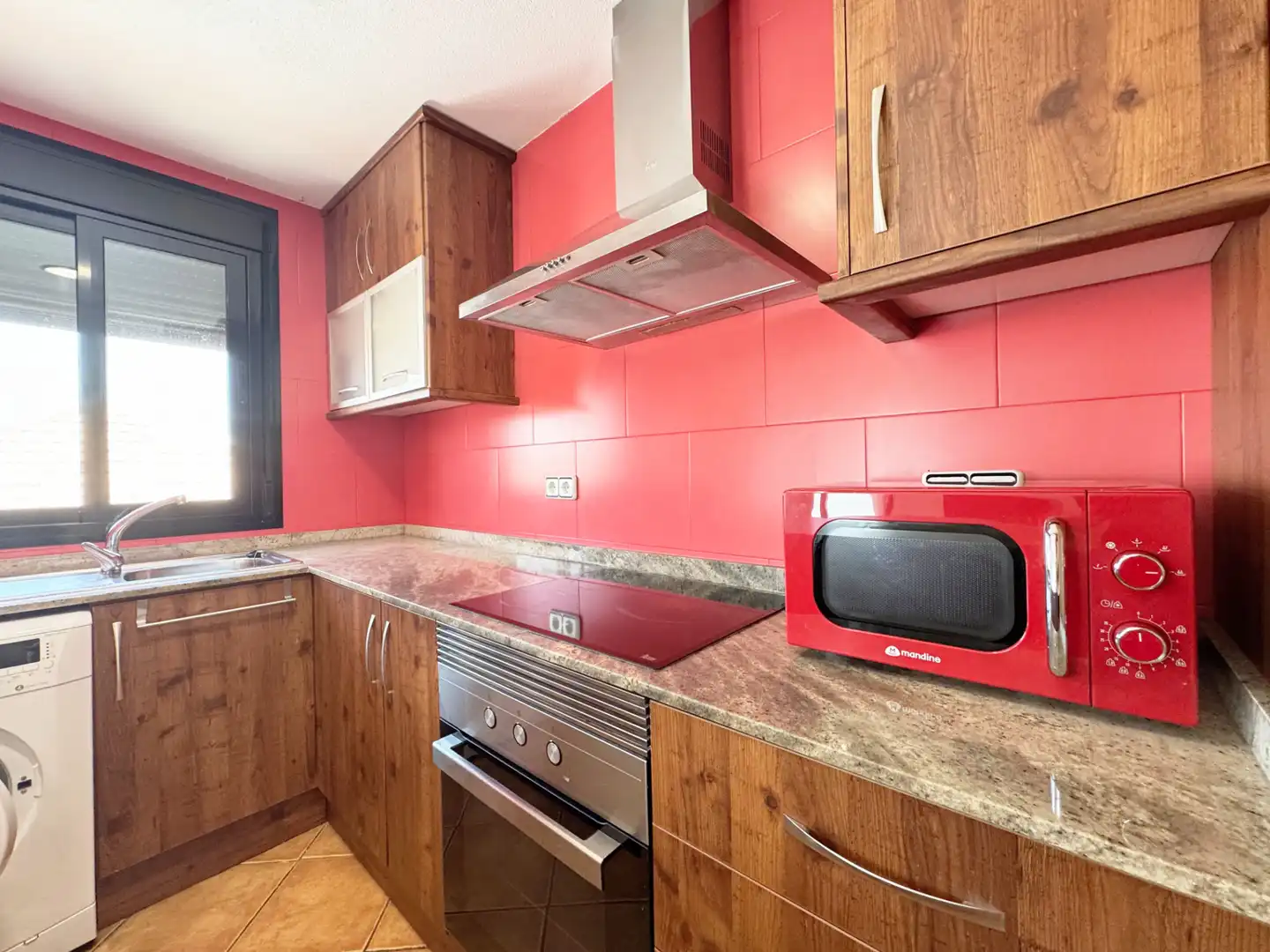 Appartamento con terrazza in vendita a Calle Falcón, imagen 2