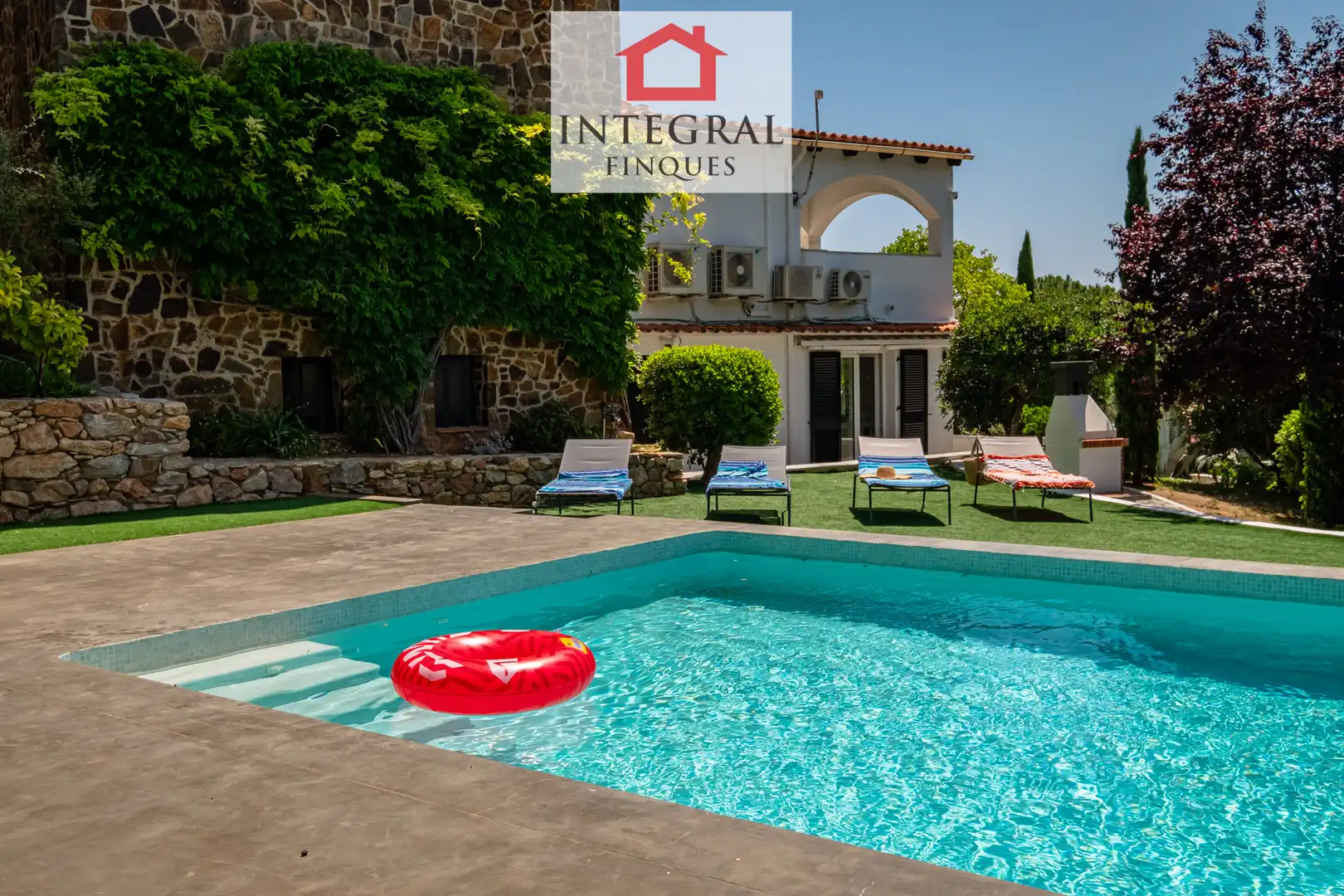 Detached house with pool for sale in Vall-llobrega, imagen 3
