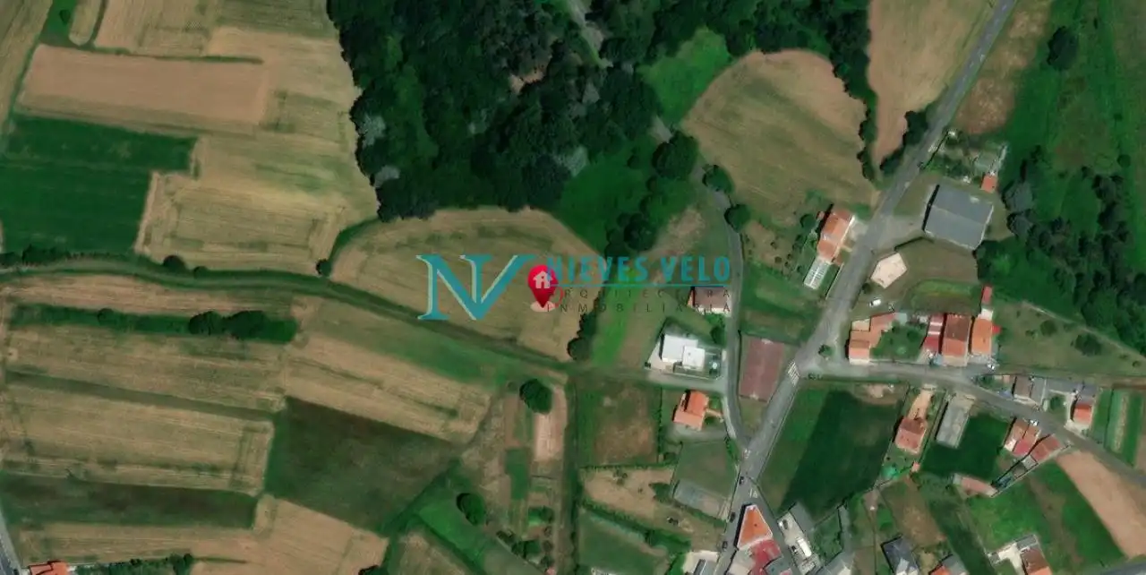 Terreni e lotti in vendita a Carballo