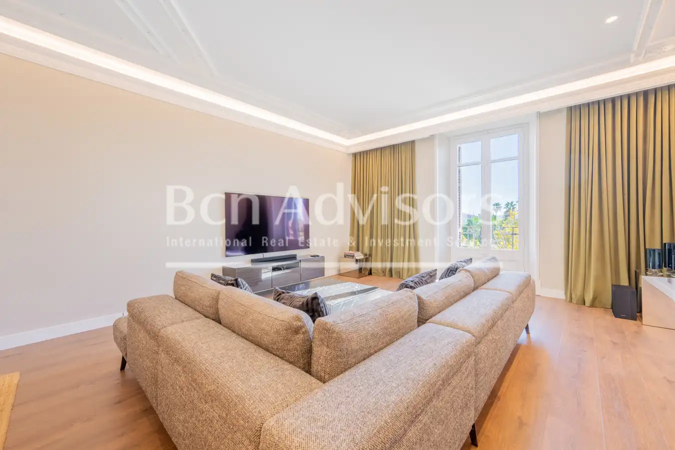 Appartamento con terrazza in vendita a Passeig de Colom, imagen 6