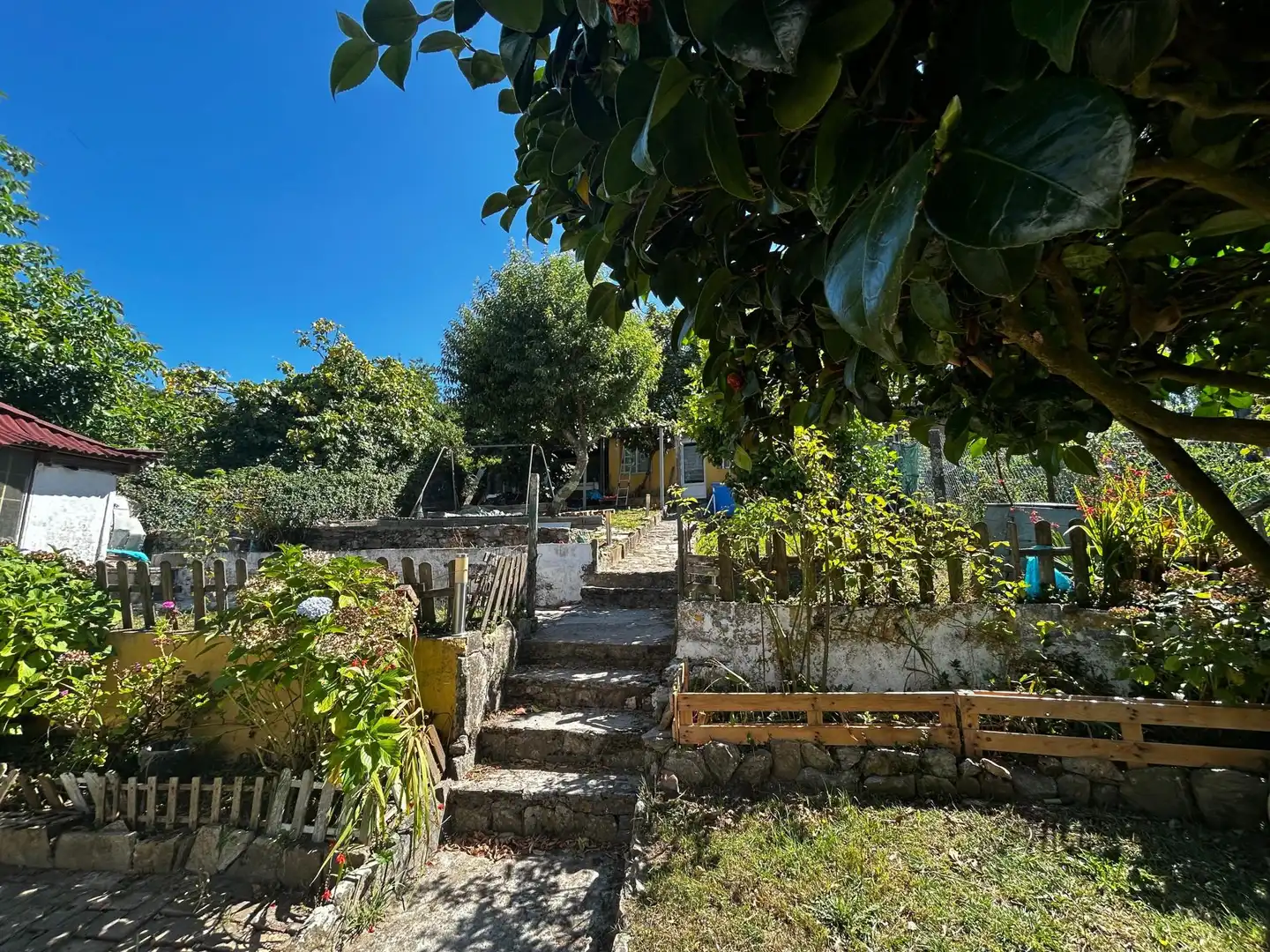 Jardí de Pis en venda en Santiago de Compostela  amb Calefacció i Terrassa