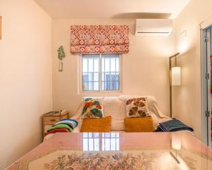 Bedroom of Flat for sale in  Sevilla Capital  with Air Conditioner