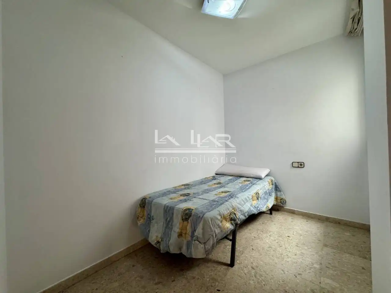 Habitación de Piso de alquiler en Vic con Aire acondicionado, Calefacción y Amueblado
