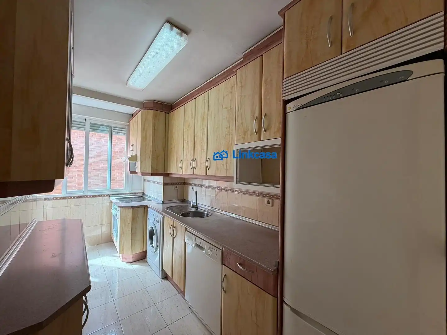 Kitchen of Flat for sale in Madrid  with Heating, Private garden and Terrace