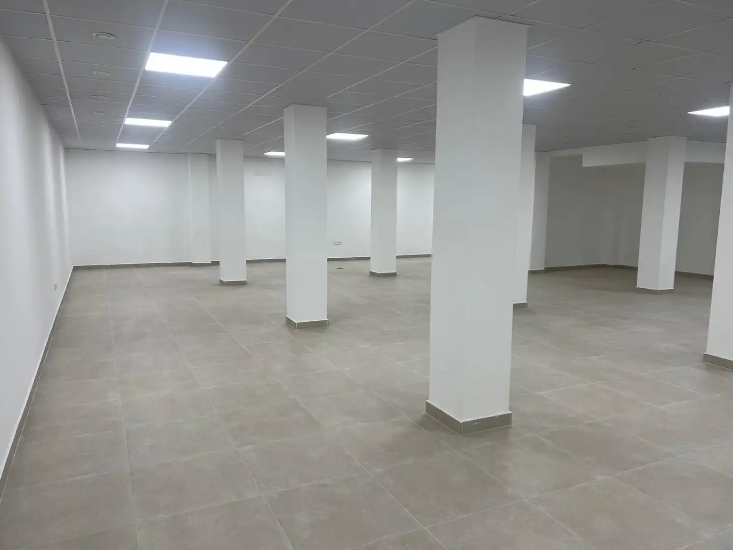 Local comercial de lloguer a Centro, imagen 7