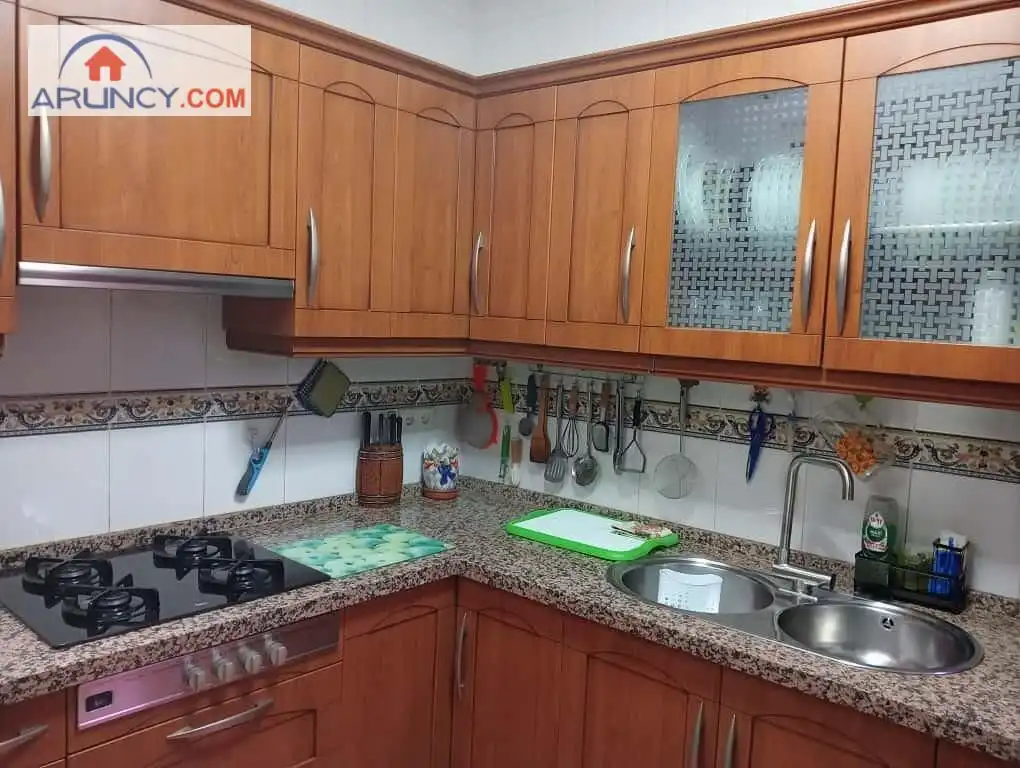 Cocina de Casa o chalet en venta en Sevilla con Calefacción, Terraza y Trastero