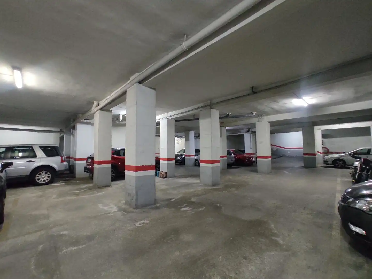 Parkplatz von Garage zum Verkauf in Valencia