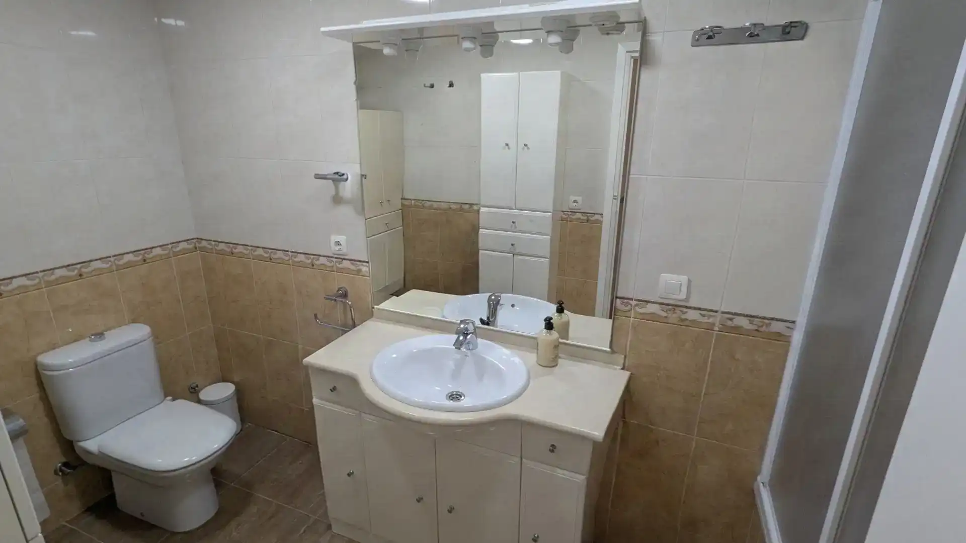 Bany de Pis en venda en Salobreña