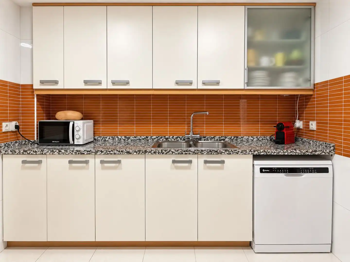 Cocina de Piso en venta en Torrent con Aire acondicionado y Balcón
