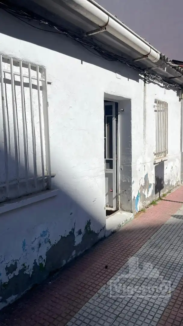 Exterior view of Houses for sale in Torrejón de Ardoz  with Private garden