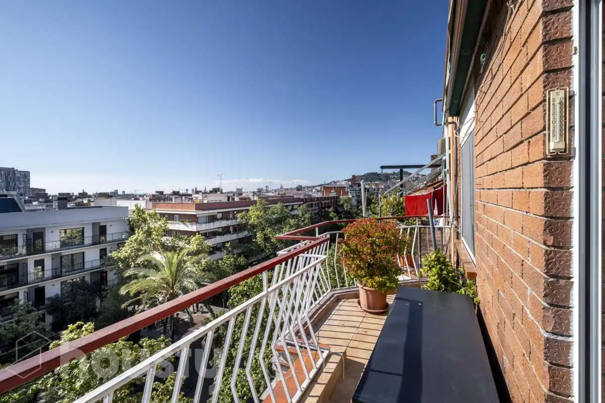 Terrasse von Dachboden zum Verkauf in Barcelona mit Klimaanlage, Heizung und Terrasse