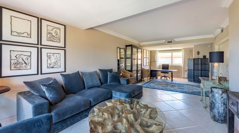 Foto 3 de Ático en venta en La Dama de Noche - La Alzambra, Marbella
