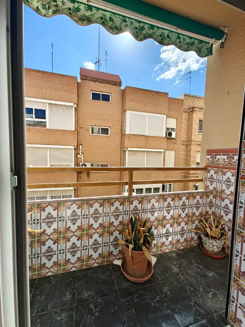 Terrasse von Wohnung zum Verkauf in Mislata mit Klimaanlage, Möbliert und Balkon
