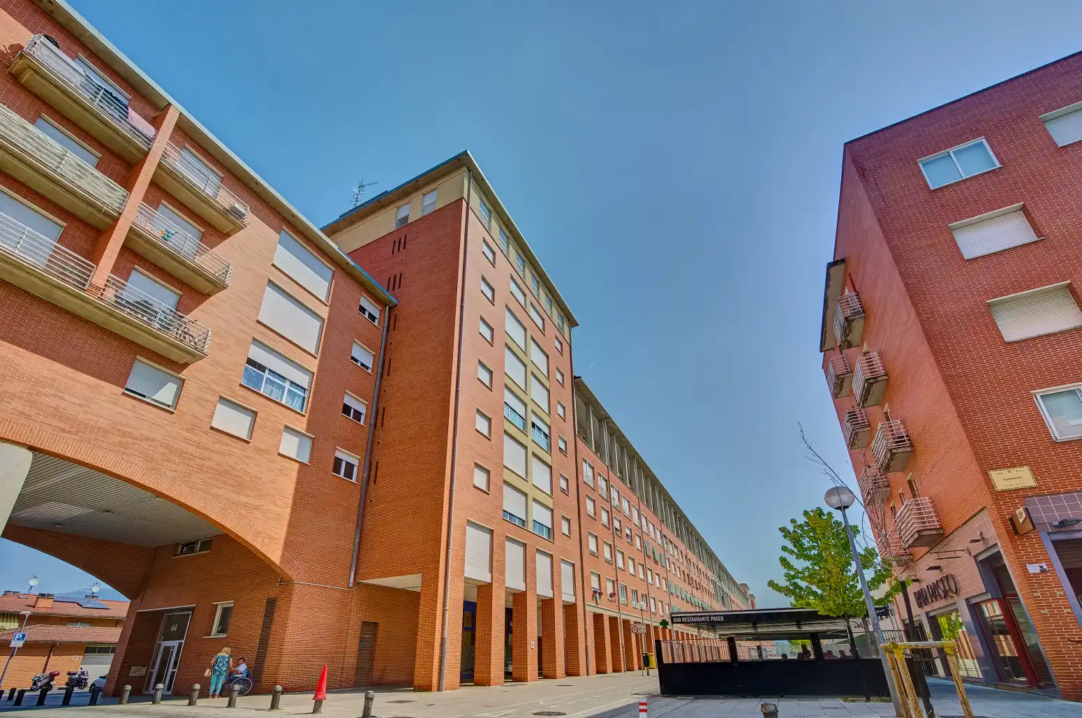 Vista exterior de Piso en venta en  Pamplona / Iruña con Calefacción y Trastero