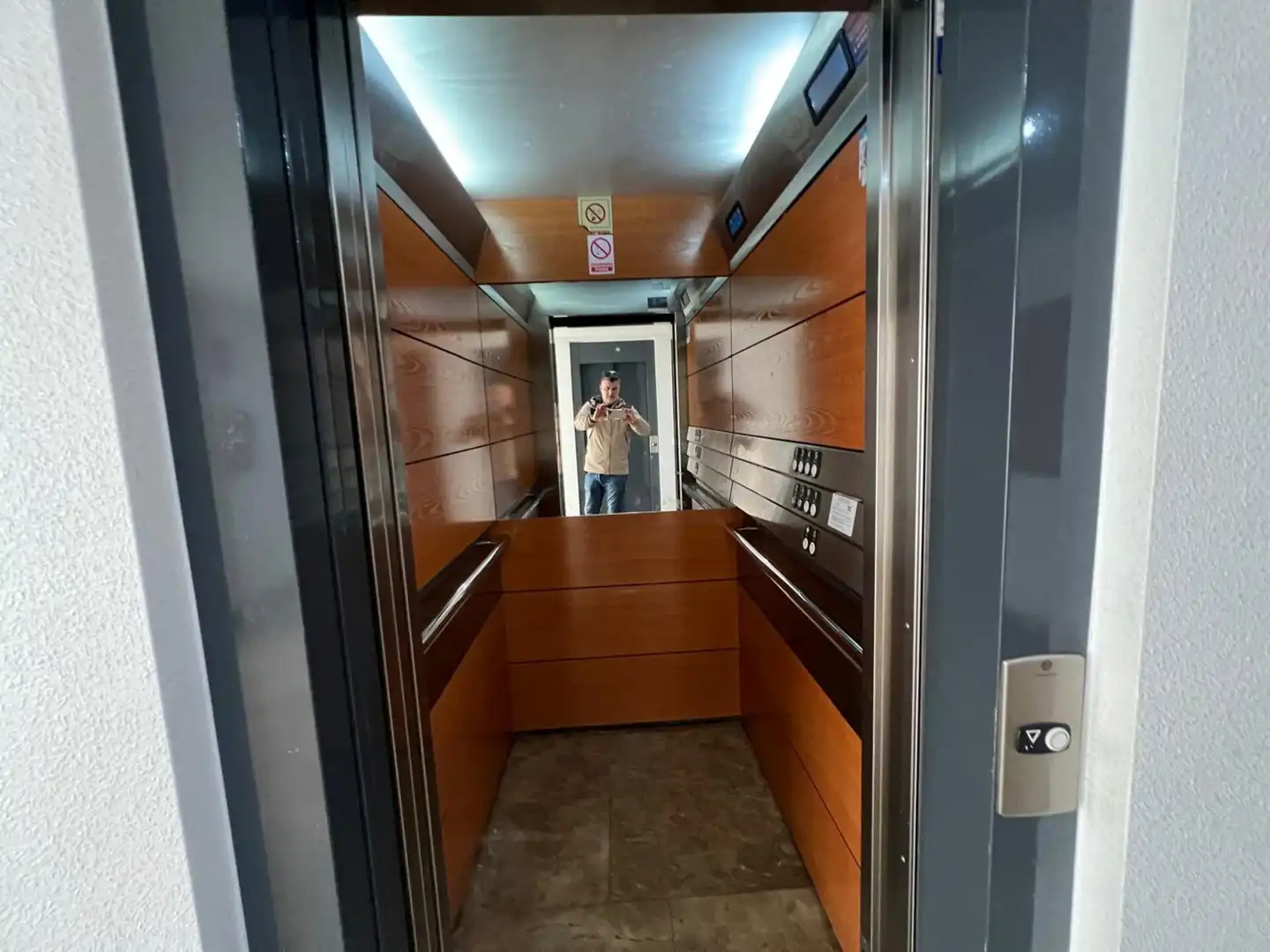 Apartament amb terrassa en venda a Centro, imagen 12
