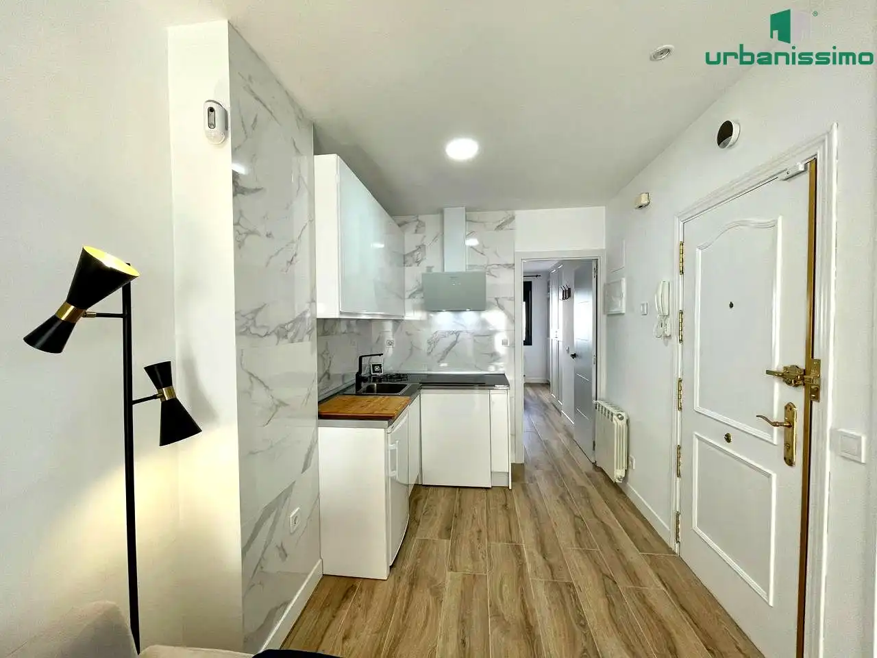Cocina de Apartamento de alquiler en Madrid con Aire acondicionado, Calefacción y Terraza