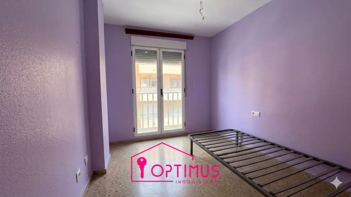 Habitación de Piso en venta en Turís con Aire acondicionado, Terraza y Balcón