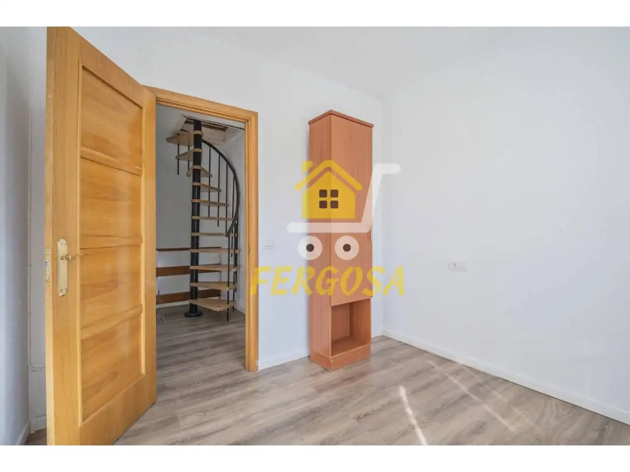 Casa adosada en venda en Las Ventas de Retamosa amb Jardí privat, Terrassa i Piscina