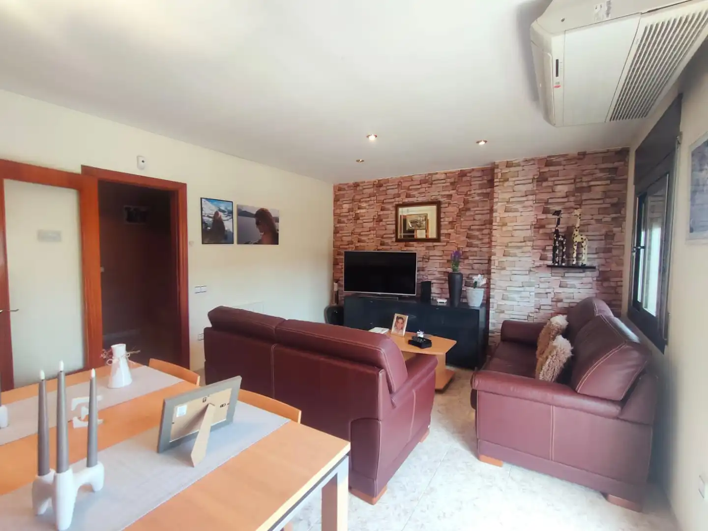 Living room of Detached homes for sale in Sils  with Air Conditioner, Heating and Private garden