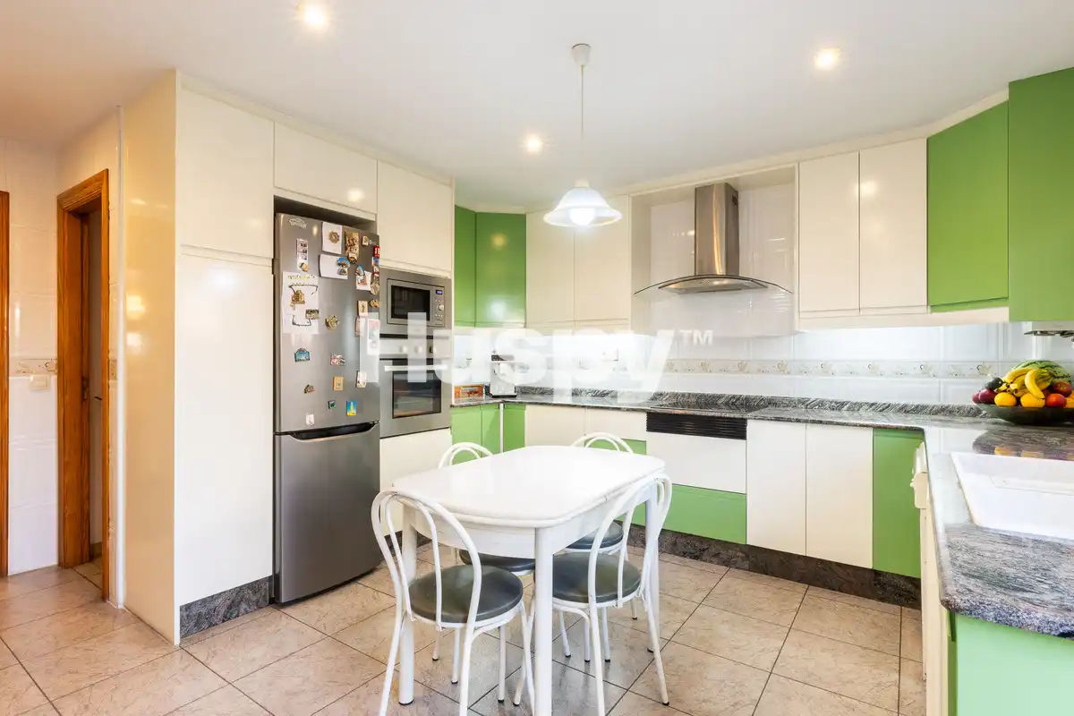 Casa pareada con balcón en venta en Carrer de Sedaví, imagen 12