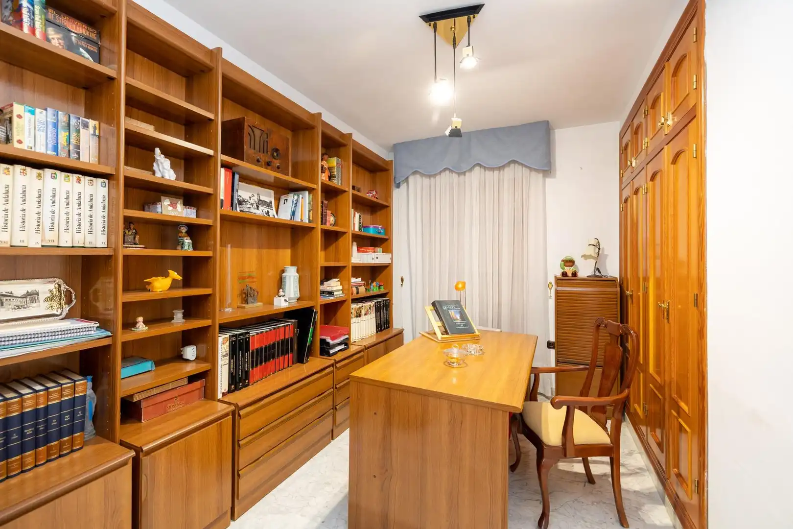 Casa o xalet en venda a BRUSELAS, 16, Barrio de Zaidín